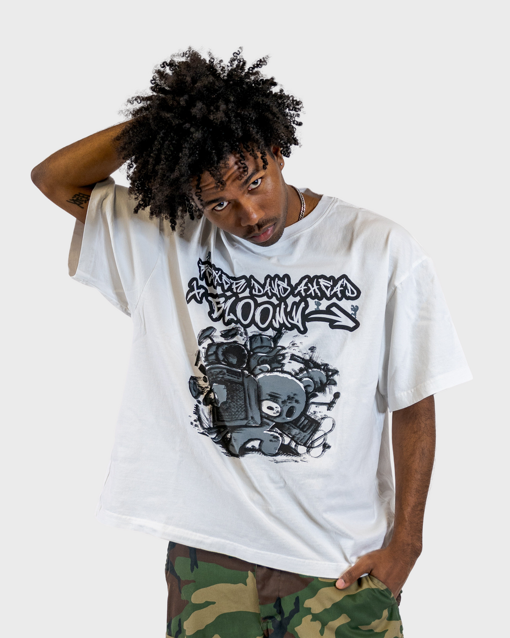 Graffiti - White