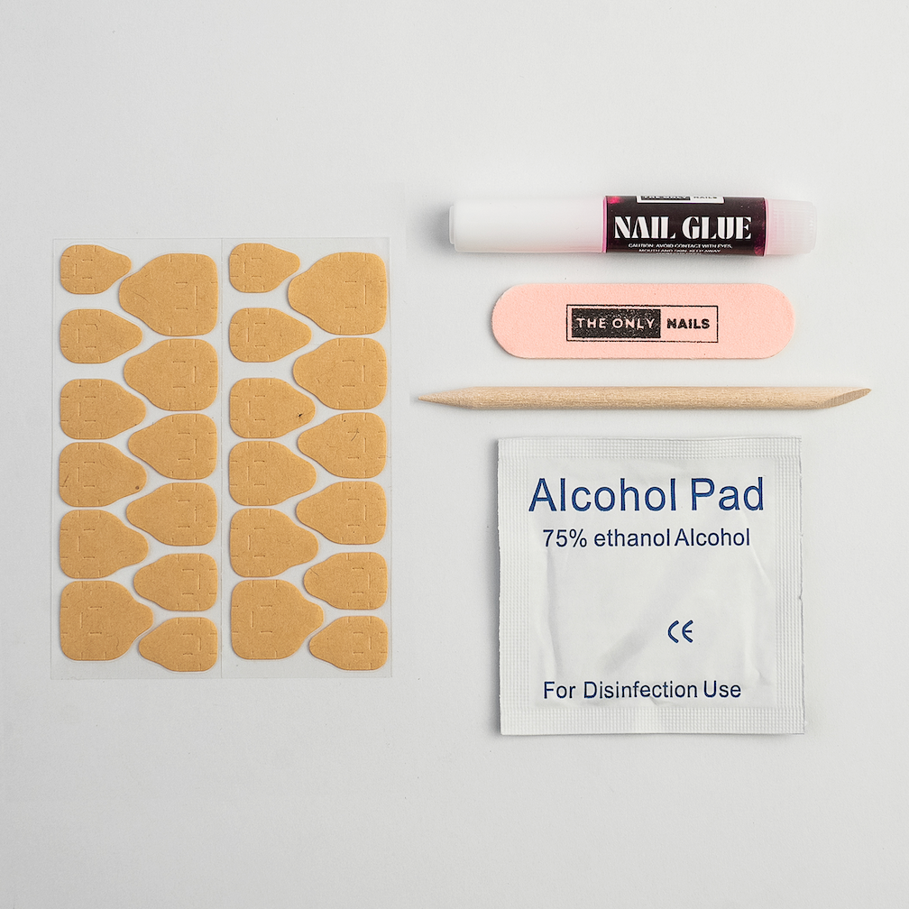 Gloomy Bear Press-On Nails